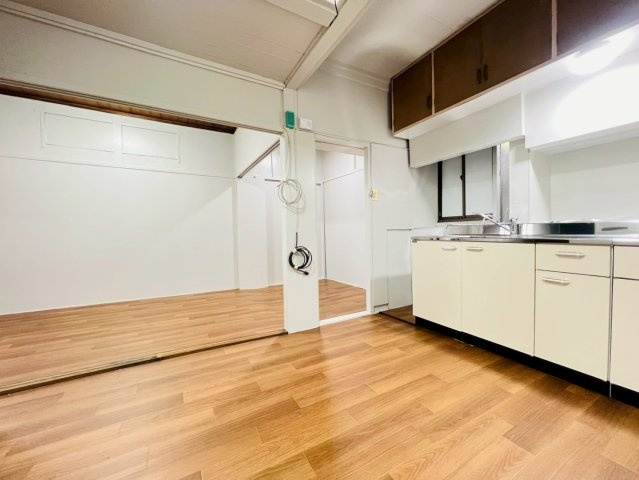 永楽町2丁目戸建の居間・リビング