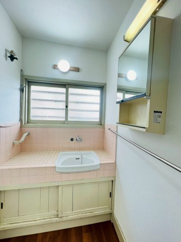 永楽町2丁目戸建の洗面所