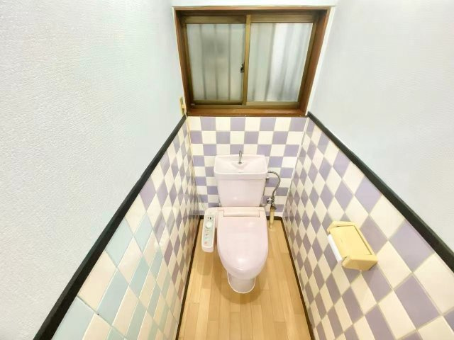 灘区千旦通3丁目貸家のトイレ