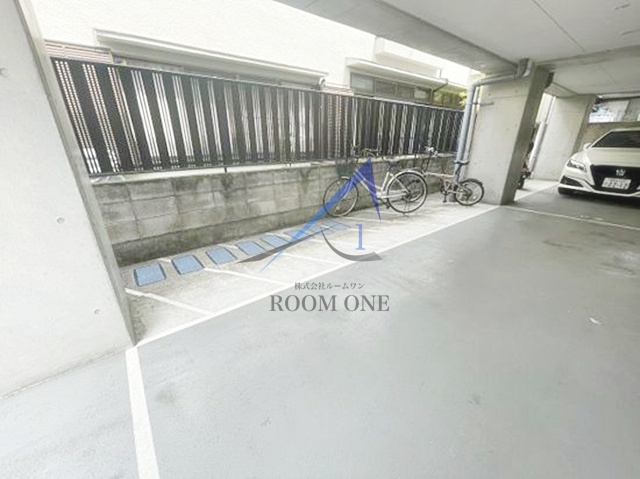 クレストコート西六郷