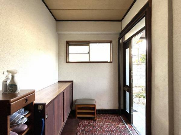 富士市大淵の中古一戸建|【玄関内部】 