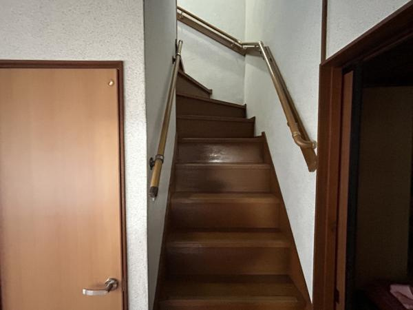 富士市大淵の中古一戸建|【階段】 