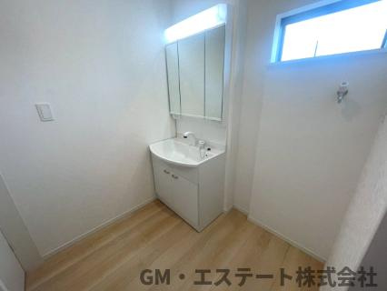 宮崎市祇園3丁目　新築住宅（第2-2号棟）の脱衣所