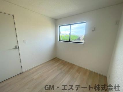 宮崎市祇園3丁目　新築住宅（第2-2号棟）の洋室