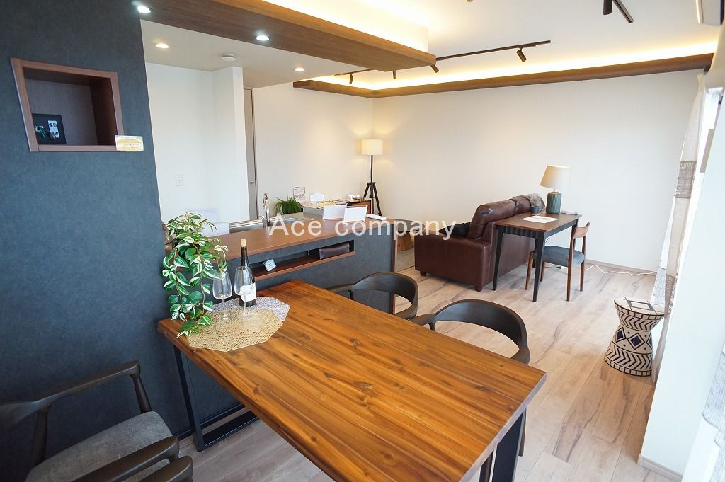 【居間・リビング】の画像