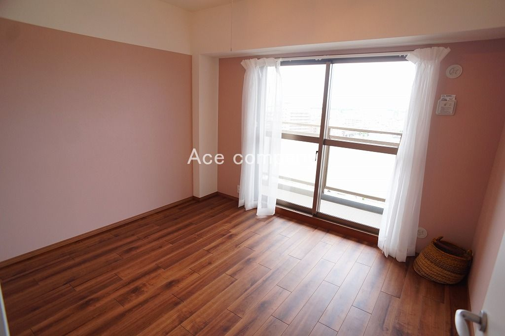 【寝室】の画像