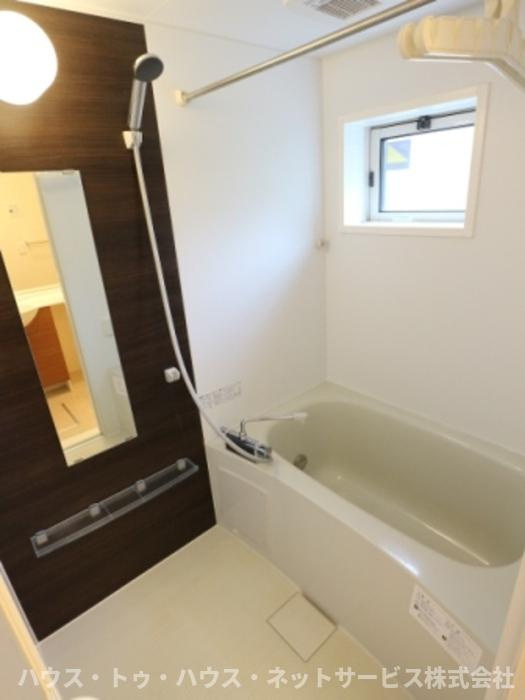 ボナール酒井根　Ⅰ号棟の浴室