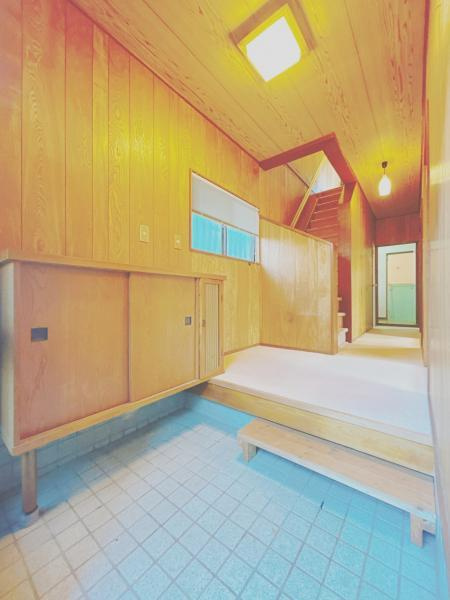 富士宮市山本の中古一戸建|玄関（内観） 