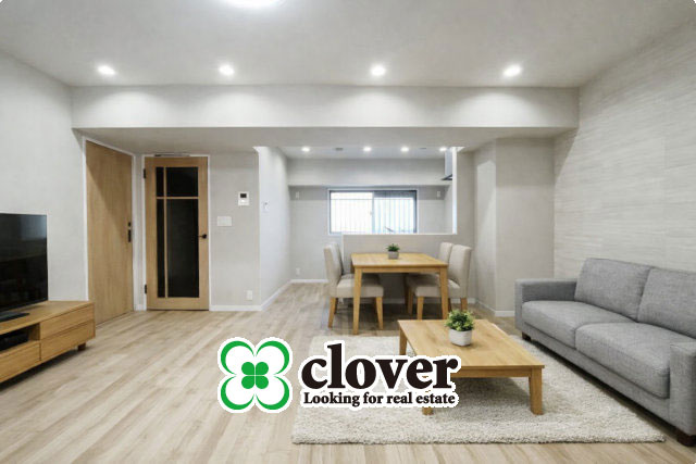 【居間・リビング】 | 朝日江戸川橋マンション | くつろぎの空間であるLDKの様子です。家具や小物はAIによるイメージです。実際に現地に家具は置かれておりません。～即日のご見学可能～　お問合せはお気軽にどうぞ。