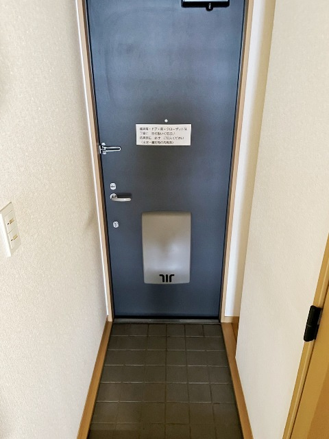 等々力コートの玄関