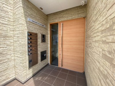 【ロビー】 | REGALESTリバーサイド新富