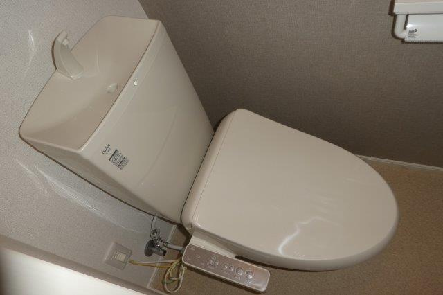 ル　レーヴBのトイレ|シャワー付きトイレ