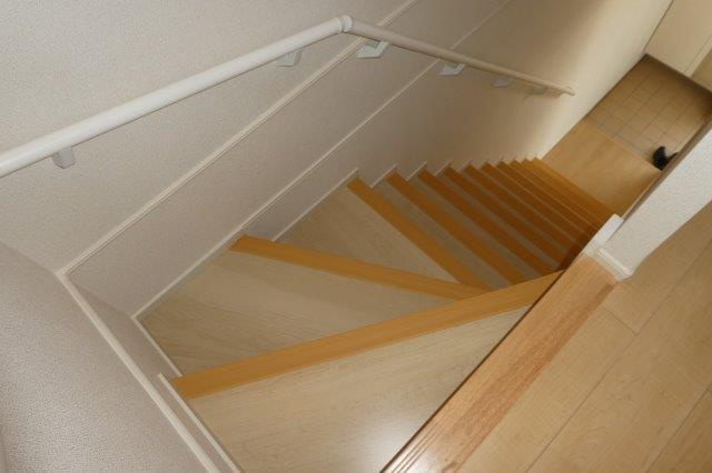 ル　レーヴBのその他|階段