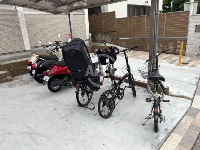クリエオーレ明和　明和小学校区のその他共用部分|クリエオーレ明和　バイク置き場