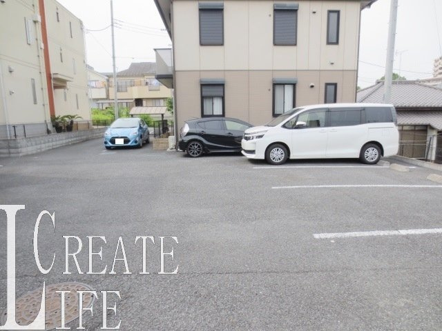 ソーニョ・ピッコロAの駐車場