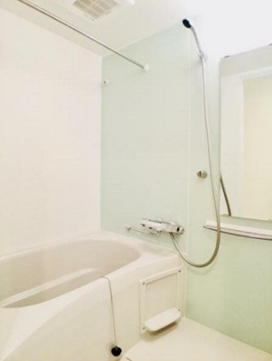 【浴室】 | プルメリア新中野 | 浴室乾燥機付きバス。