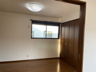 【洋室】 | 若草町1丁目戸建