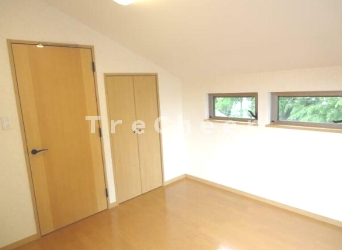 アドニスK（Adonis K）の寝室