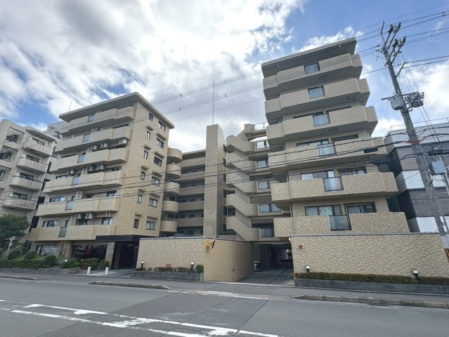 ロイヤルシャトー葛野