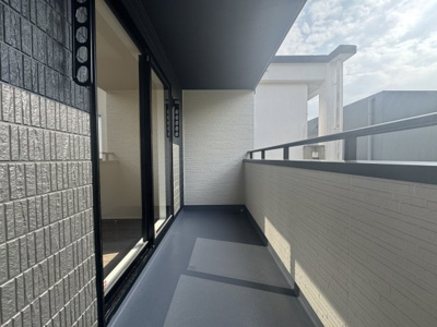 【バルコニー】 | 南城市佐敷新開（限定1棟） | 1号棟　インナーバルコニー付き♪