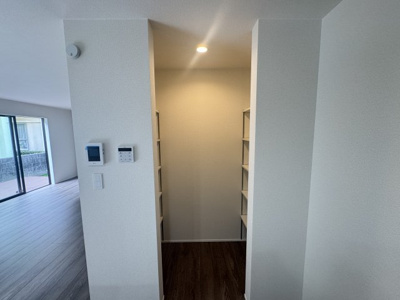 【収納】 | 南城市佐敷新開（限定1棟） | 1号棟　パントリー付き♪