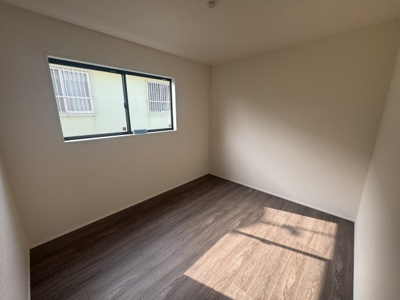 【洋室】 | 南城市佐敷新開（限定1棟） | 1号棟　洋室5.25帖＋CL付き♪