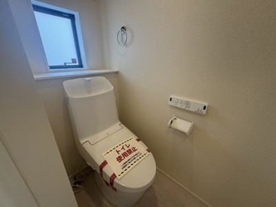 【トイレ】 | 南城市佐敷新開（限定1棟） | 1号棟　温水洗浄便座♪