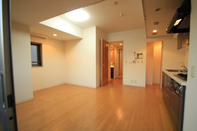 【居間・リビング】