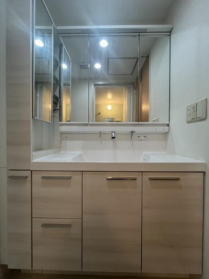 【独立洗面台】