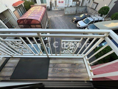 【バルコニー】 | エトランゼ