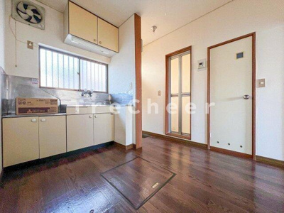 【内装】 | エトランゼ