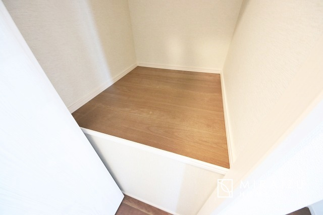 【収納】 | プライバシー性と開放感を高める住環境。陽当たりの良い開かれたロケーションを活かし、心地よい暮らしをプランニング