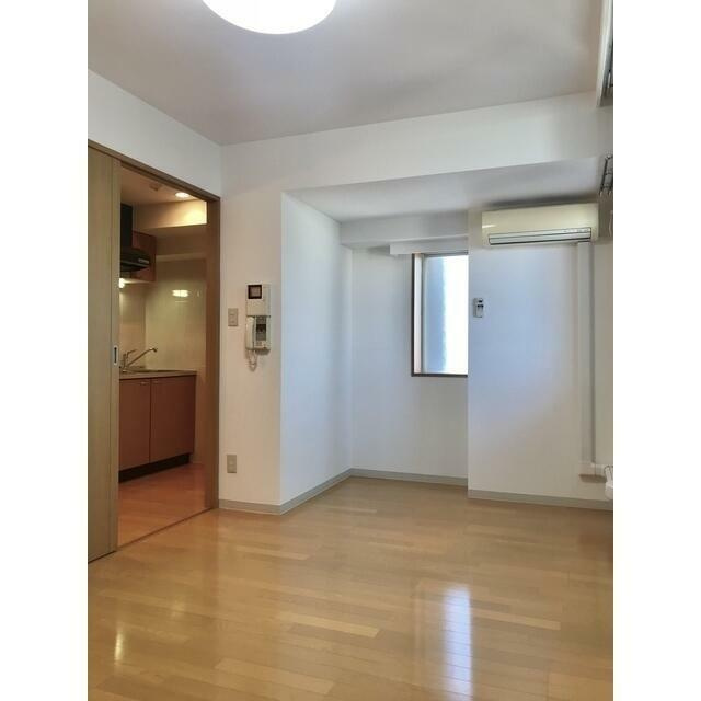 サウンドおしあげの洋室