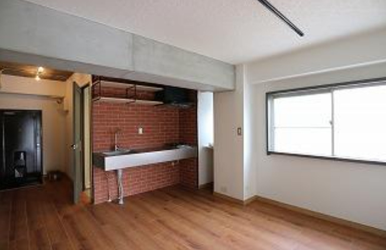 浅賀マンションの居間・リビング