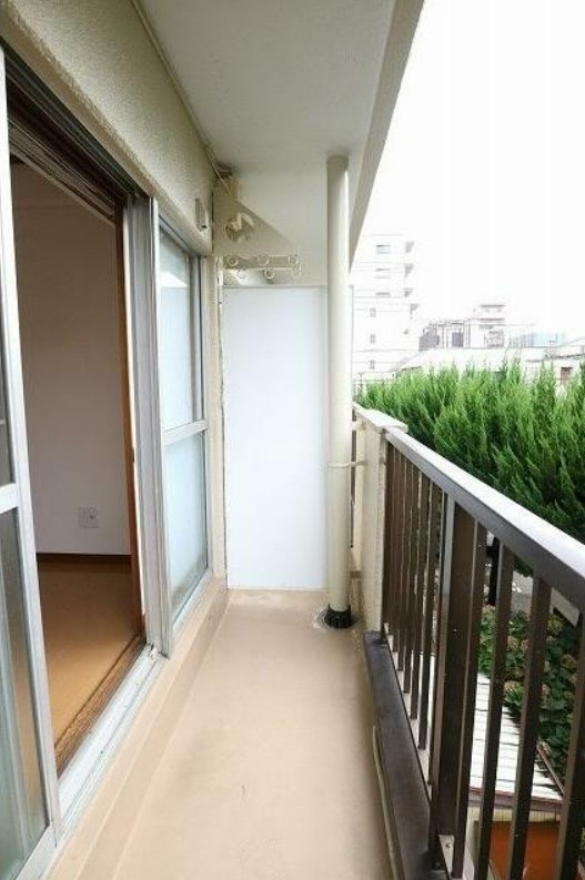 浅賀マンションのバルコニー