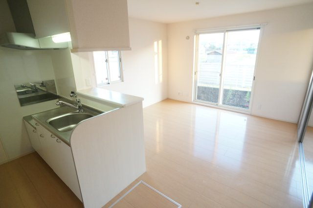 グランモア東九条ＩＩの居間・リビング