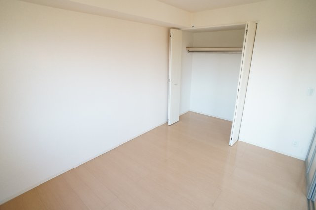 グランモア東九条ＩＩの居間・リビング