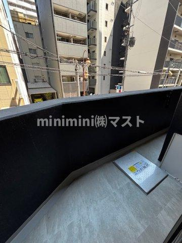 セレニテ日本橋エクラのバルコニー