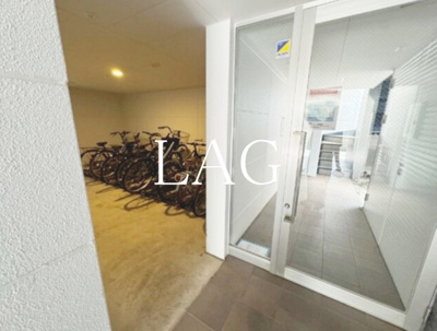 【エントランス】 | ルームス市川(E-073) | エントランスです。