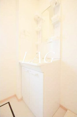 【洗面所】 | クレール東四つ木 | 独立洗面台です。