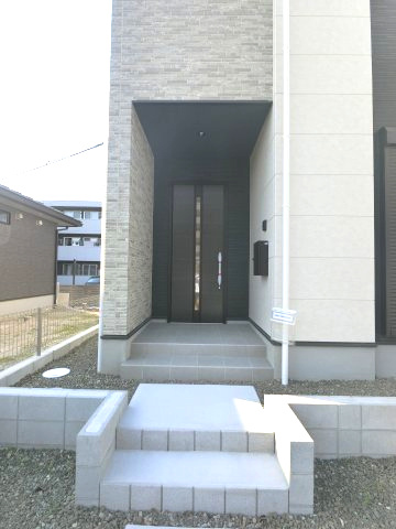 佐賀市大財6丁目1期1号棟の前面道路含む現地写真|前面道路含む現地写真です