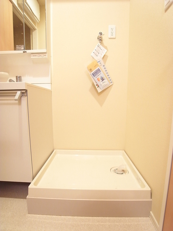 豊島区東池袋５丁目の賃貸マンションの洗面所