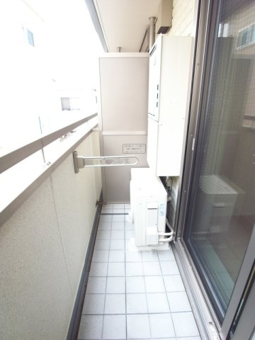 豊島区東池袋５丁目の賃貸マンションのバルコニー