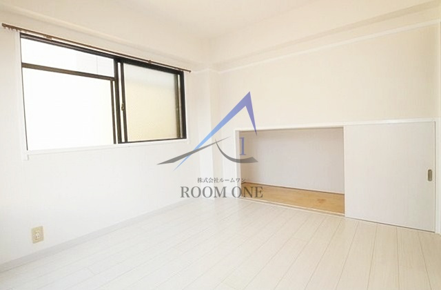 モンシャトー高円寺の居間・リビング|洋室のお部屋です。