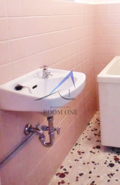 トミーマンションの洗面所|洗面台です。