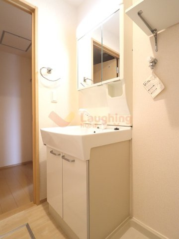 SekutoB棟の洗面所|スペースが確保できる洗面所です