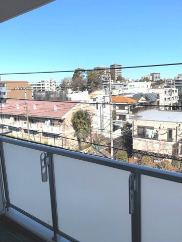 ウィルテラス用賀のバルコニー