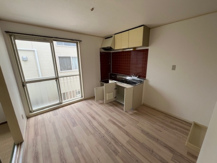 メゾンしばたの居間・リビング