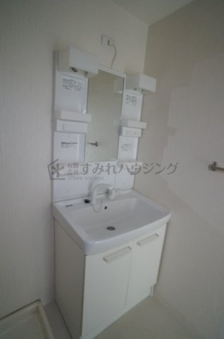 エスペランサ宝塚弐番館の洗面所|参考、同建物・同間取りの号室