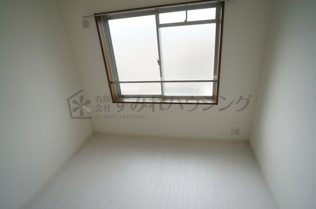 エスペランサ宝塚弐番館の洋室|参考、同建物・同間取りの号室